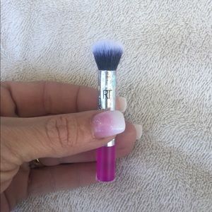 🎉Free with purchase🎉NIB Real Technique brush set